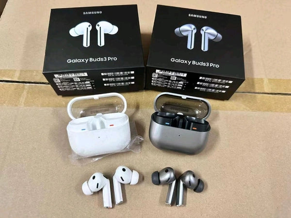 Samsung pro 3 Earbuds white